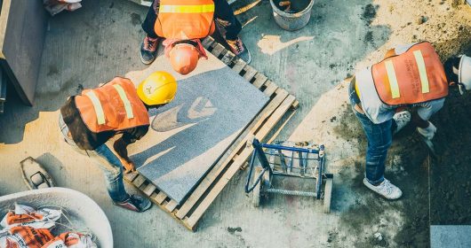 construction-workers_t20_0AygKV.jpg
